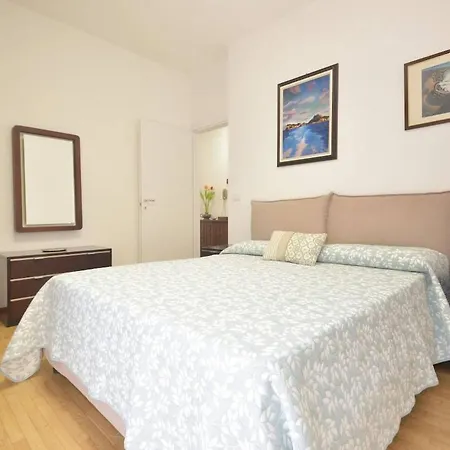 Appartamento Sanguineti Flexyrent Ac