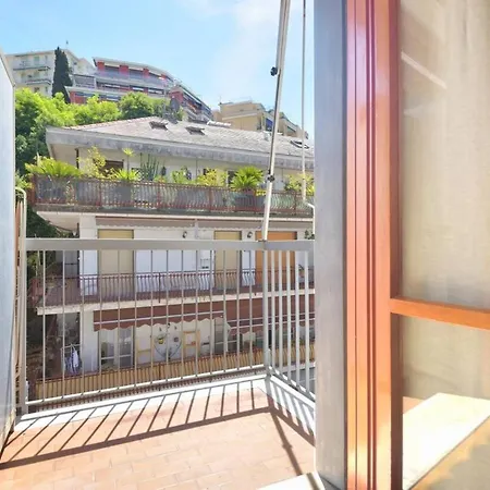 Sanguineti Flexyrent Ac דירה