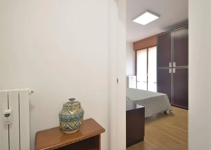 Sanguineti Flexyrent Ac Lejlighed *